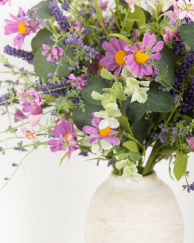 YUGALI wedding-centrepiece bouquet is ideal for chic celebrations and table decor.