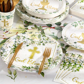 Yungyan 7-inch dessert plates in green and gold for christening
