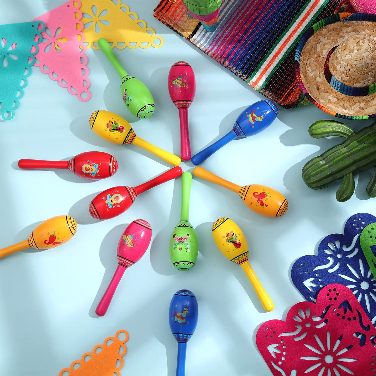 Yunsailing maracas with cactus and flowers design for lively gatherings