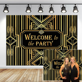 Yusino gold palm leaves provide lush vintage glamour accents.