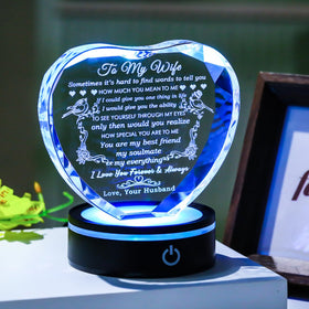 YWHL crystal heart on table display adds elegant home decor