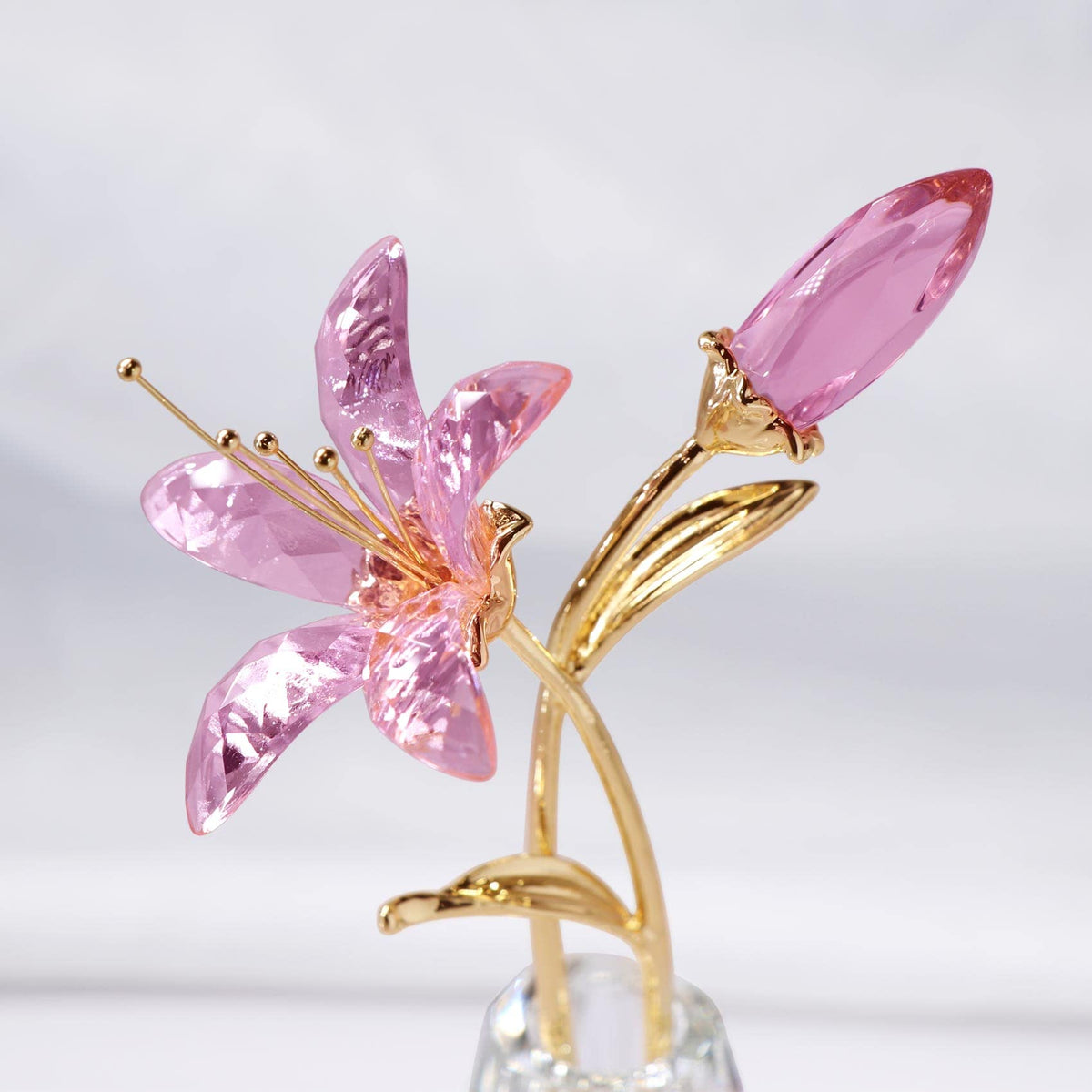 YWHL crystal lily gift box packaging ready for gifting