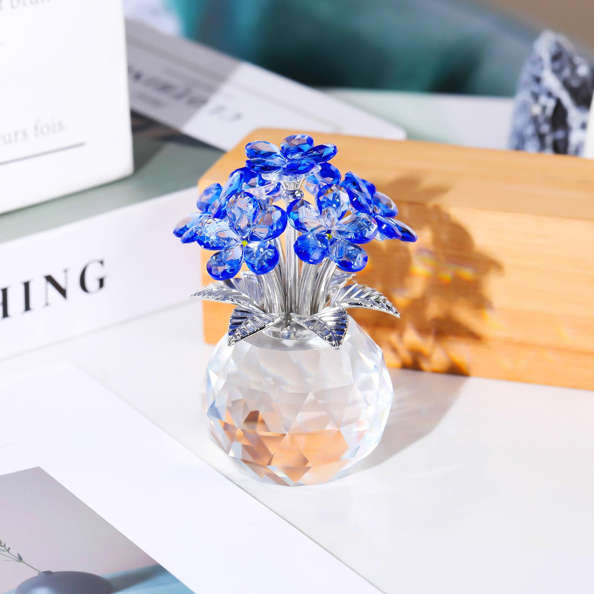 Solid rounded base providing stable tabletop display at home or office