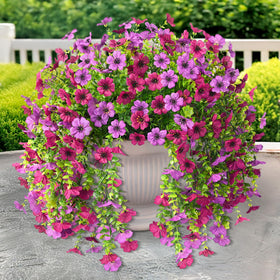 ZFProcess artificial hanging daisies for outdoor décor on porch and patio.