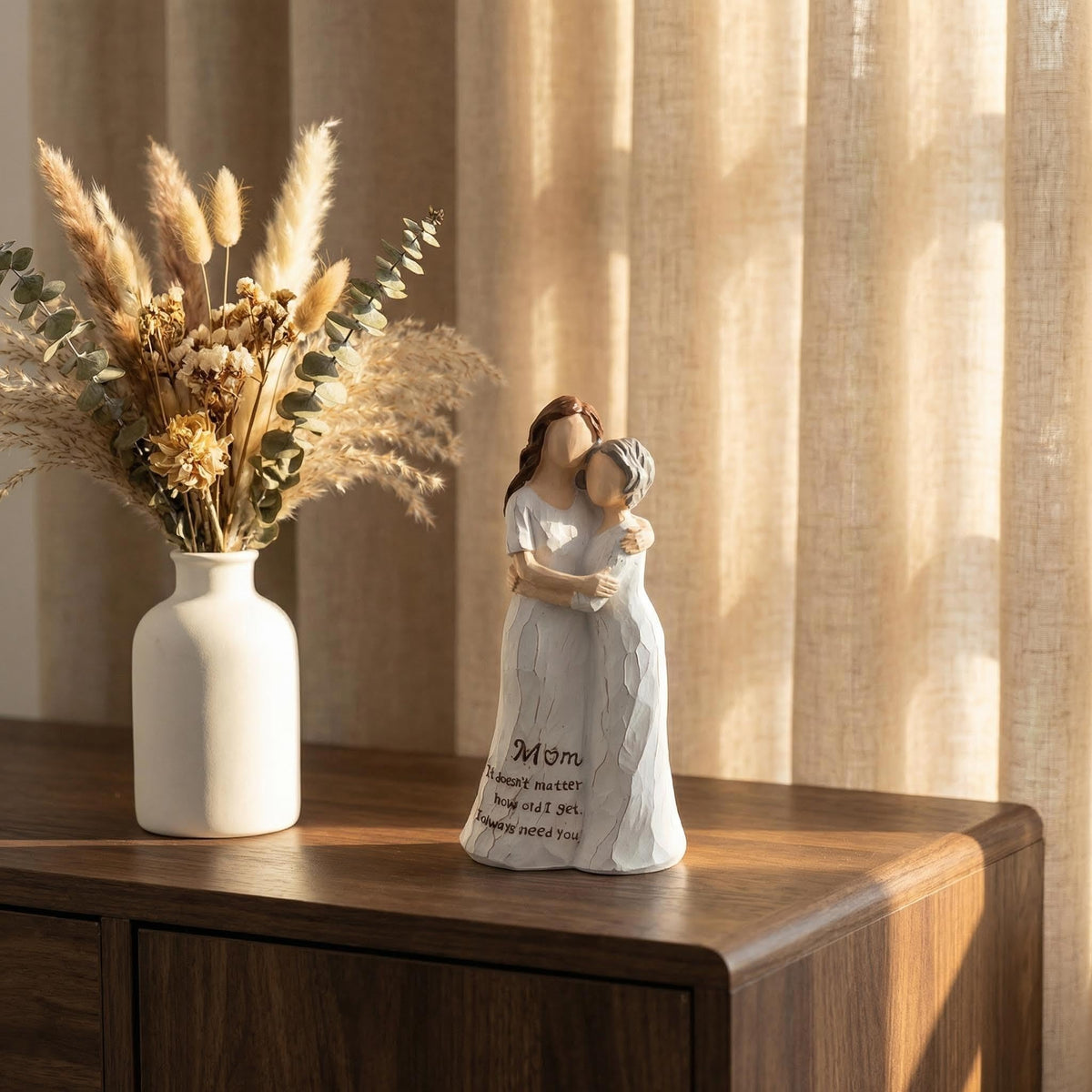 Zhe Jiu tender embrace statue fits any meaningful keepsake collection