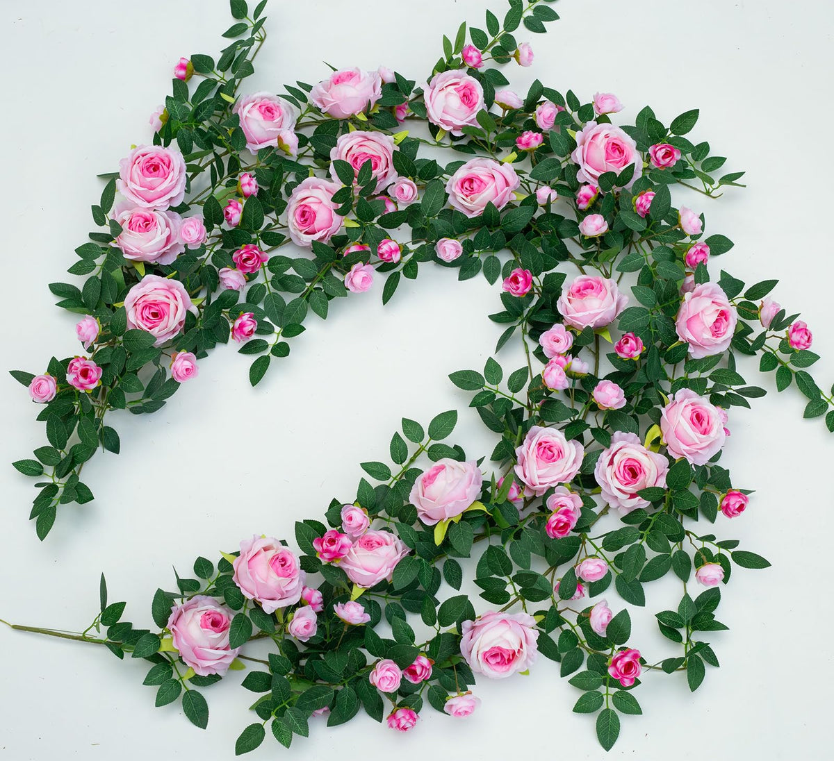 Zhixinyue pink rose garland suitable for stairs and mantels.