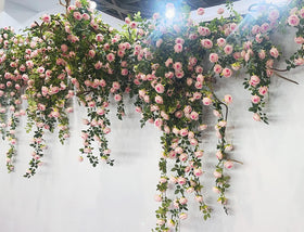 Zhixinyue mantel or fireplace accent adds romance and color.