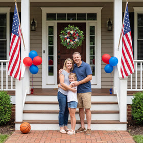Zhoree front-door wreath decor suitable for Independence Day ceremonies.