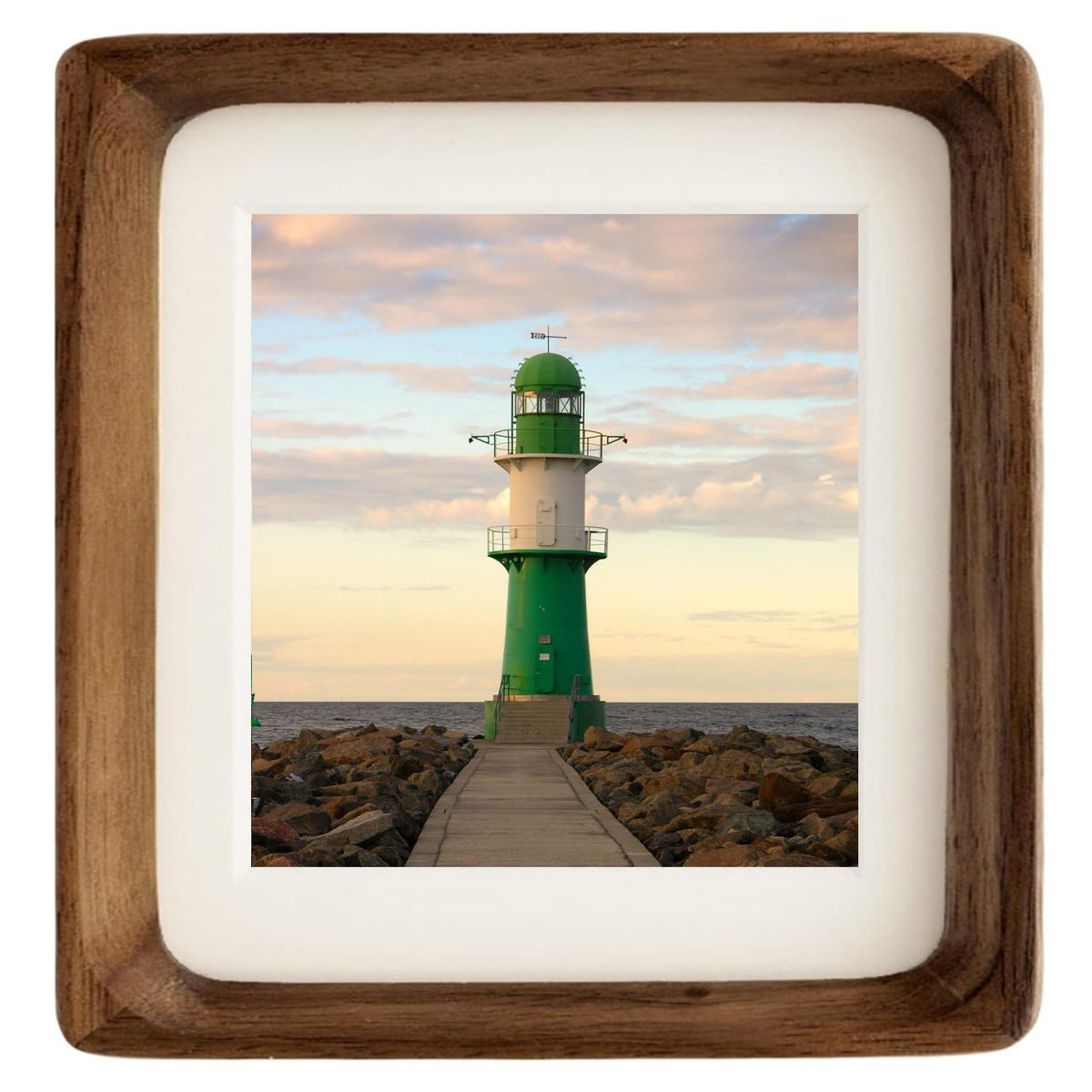 Zibrelte natural walnut 5x5 frame with real woodgrain for a classic display.