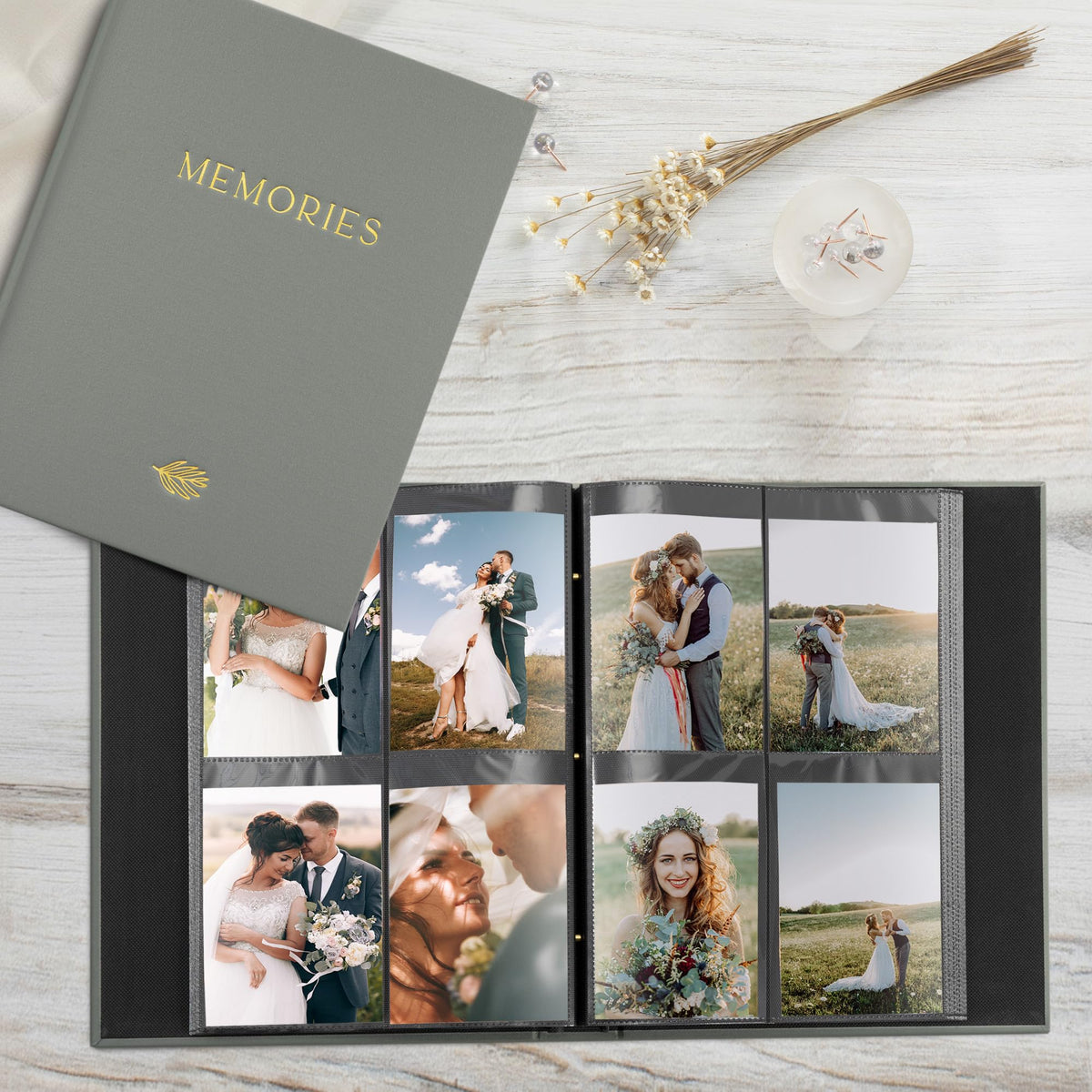 ZICOTO album capacity of 256 photos, ample space for memories.