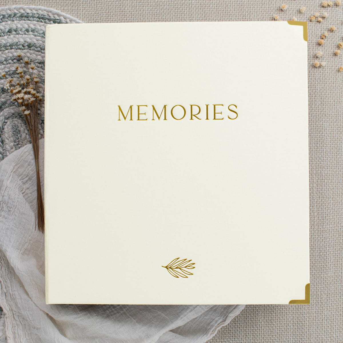 ZICOTO capacity up to 500 photos for large memory collections