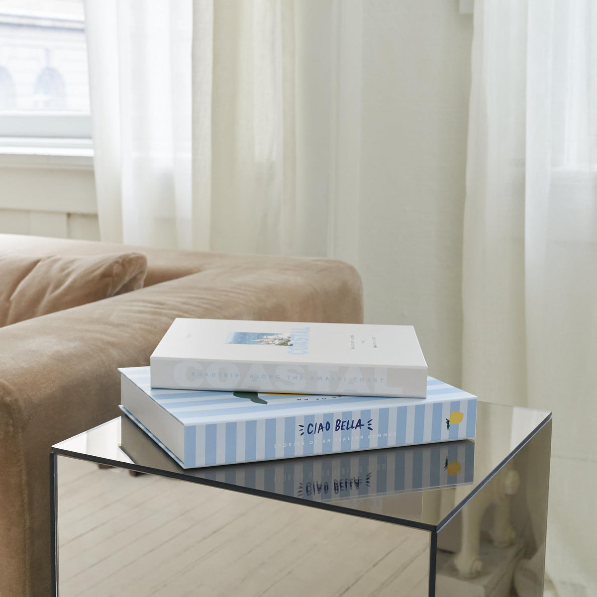 ZICOTO Durable cardboard construction balances aesthetics and durability.