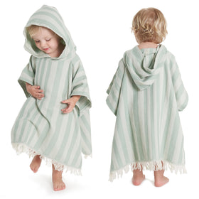 ZICOTO hooded toddler towel after bath provides cozy drying and easy wrap.