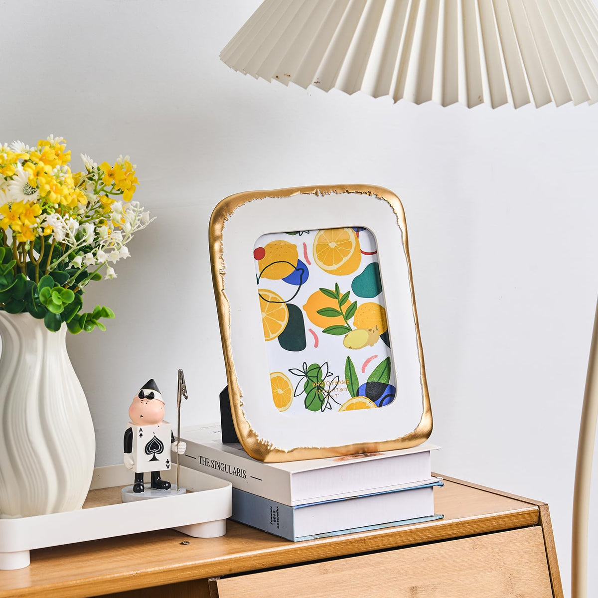 ZIHARA tabletop frame with easel back provides easy surface display.
