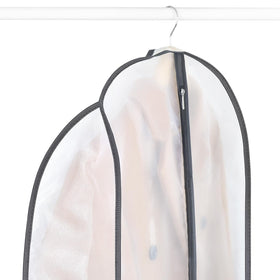 Zilink strong smooth zipper close-up shows durable closure for year-round use