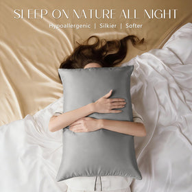ZIMASILK 19 momme silk pillowcase exudes lasting softness.