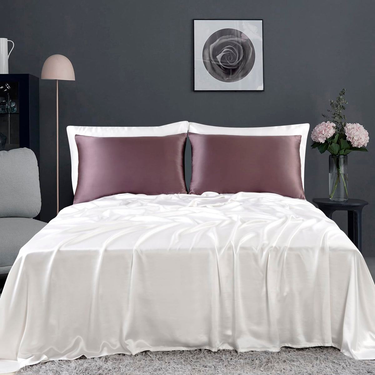 Colorfast dyes keep ZIMASILK pillowcase vibrant after washing