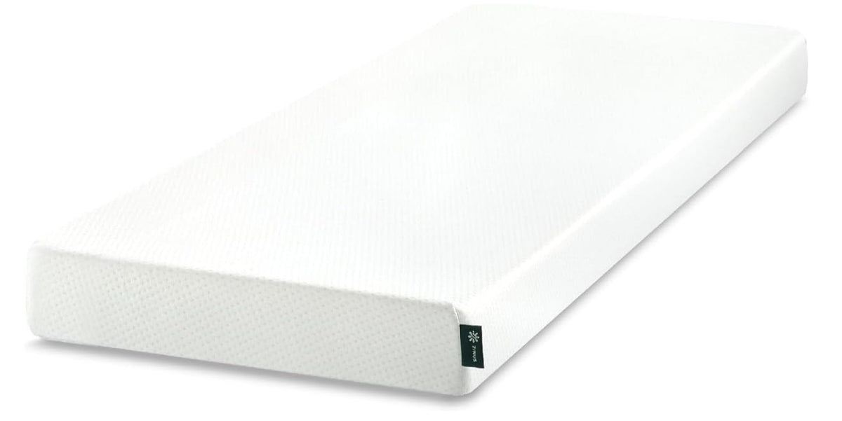 Zinus boxed green tea memory foam mattress for easy transport