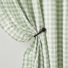 ZJDECOR machine-washable curtains stay vibrant after cold washes.