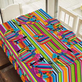 ZOIIWA close-up of the floral stripes design on fiesta tableware