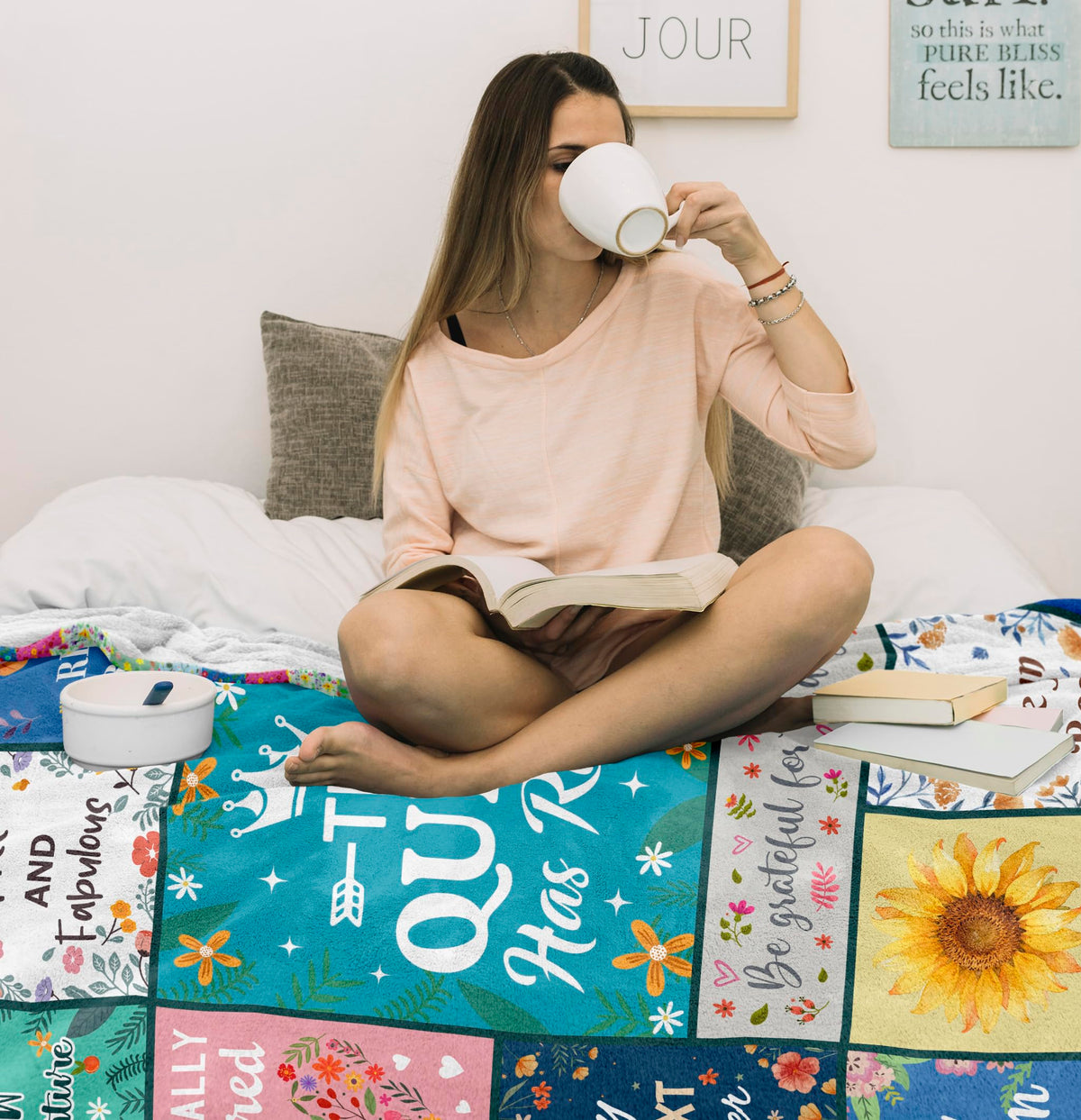 Zolumy blanket on a picnic provides comfort and style.