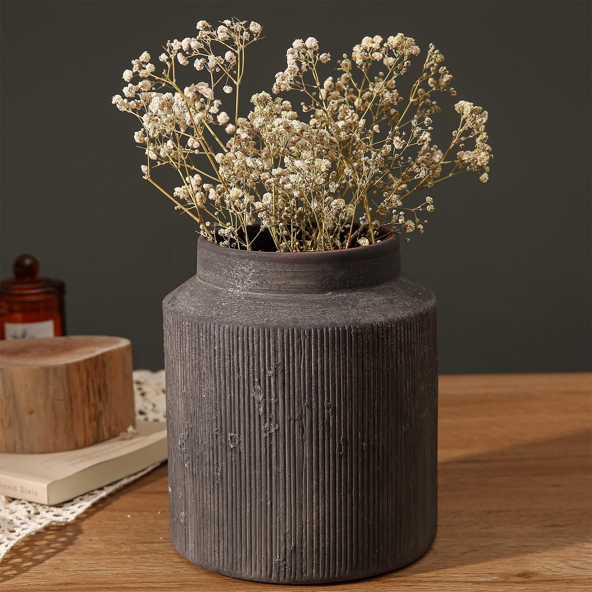 ZSHLXM rustic ribbed vase enhancing farmhouse decor with texture.