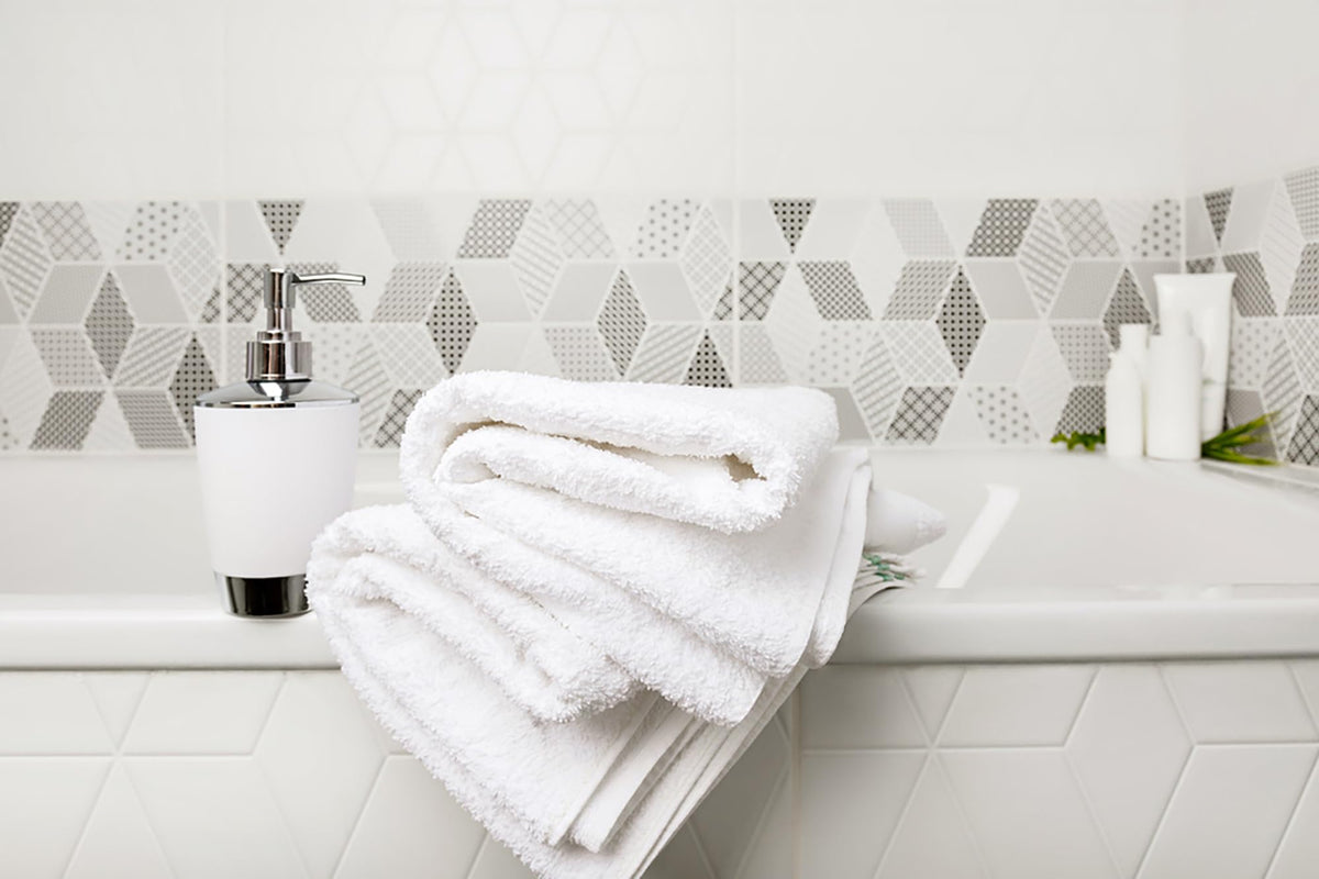 ZUPERIA quick-dry towels 20x40 bulk, ideal for busy spa and gym routines.