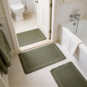 ZVFFDG modern olive green mat complements bathroom decor.