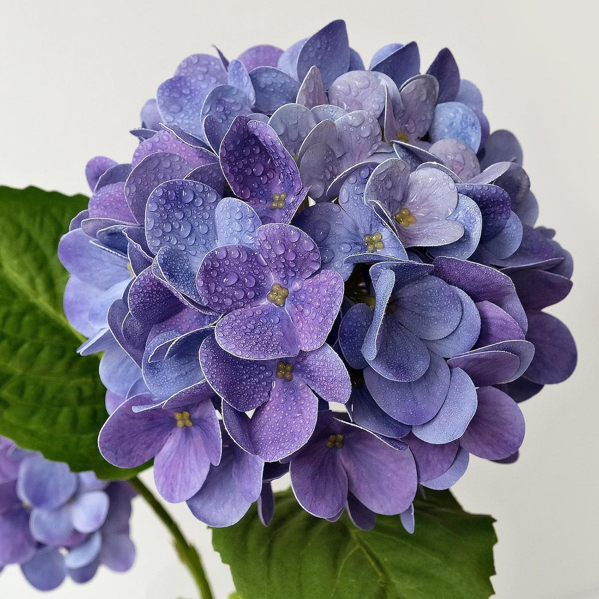 ZYTYUO realistic latex hydrangea petals add life to décor
