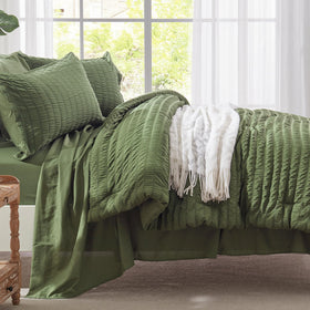 Zzlpp flat sheet provides smooth, easy-to-care sleep surface