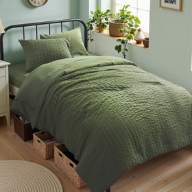 Zzlpp twin comforter set in olive green seersucker, cozy all-season warmth.